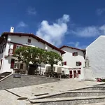 Апартаменты Cote Basque